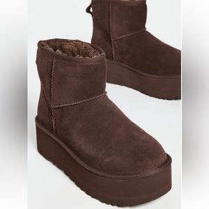 Burnt cedar platform uggs
